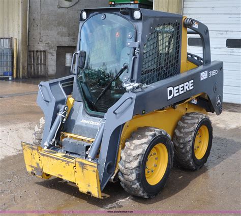 318d john deere skid steer|used john deere 318d skid steer.